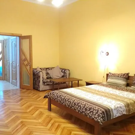 Apartment On Virmens'Ka Street Lviv Exterior photo
